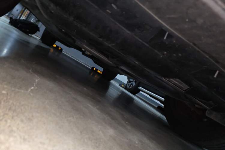Used Volkswagen Tiguan L 2024 300TSI Automatic Two-Wheel Drive Smart Edition Chassis Front