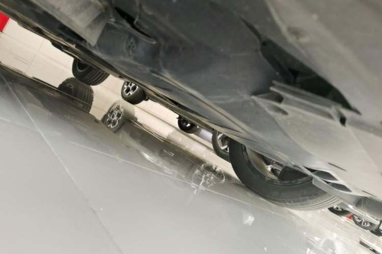 Used Volkswagen Tiguan L 2024 330TSI Automatic Two-Wheel Drive R-Line Enhanced Edition Chassis Front Right