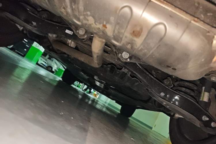 Used Volkswagen Tiguan L 2024 330TSI Automatic Two-Wheel Drive R-Line Enhanced Edition Chassis Rear