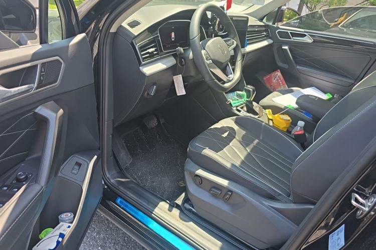 Used Volkswagen Tiguan L 2024 300TSI Automatic Two-Wheel Drive Smart Edition Driver Seat