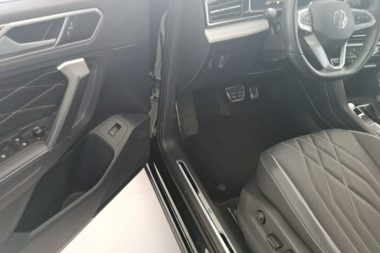 Used Volkswagen Tiguan L 2024 330TSI Automatic Two-Wheel Drive R-Line Enhanced Edition Driver Seat