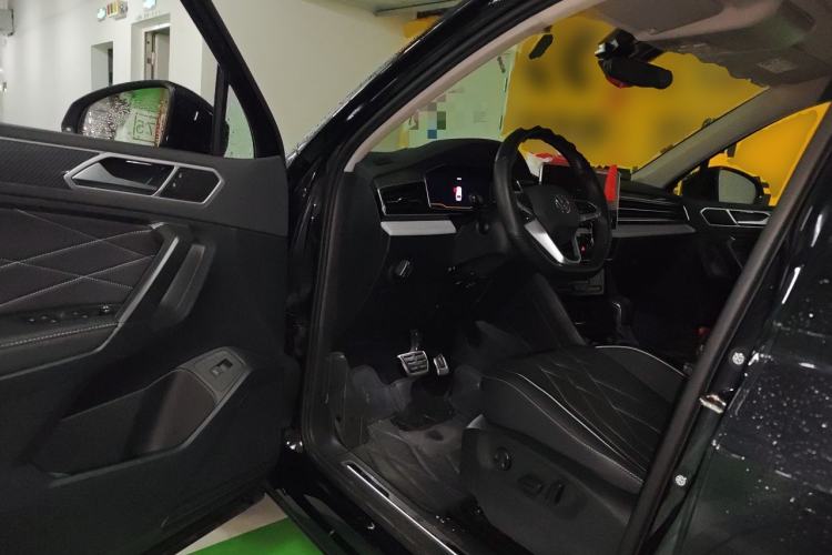 Used Volkswagen Tiguan L 2024 330TSI Automatic Two-Wheel Drive R-Line Enhanced Edition Driver Seat
