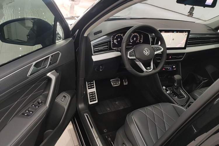 Used Volkswagen Tiguan L 2024 330TSI Automatic Two-Wheel Drive R-Line Enhanced Edition Driver Seat