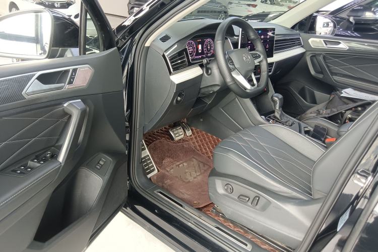 Used Volkswagen Tiguan L 2024 330TSI Automatic Two-Wheel Drive R-Line Enhanced Edition Driver Seat