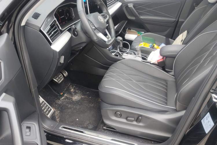 Used Volkswagen Tiguan L 2024 330TSI Automatic Two-Wheel Drive R-Line Enhanced Edition Driver Seat