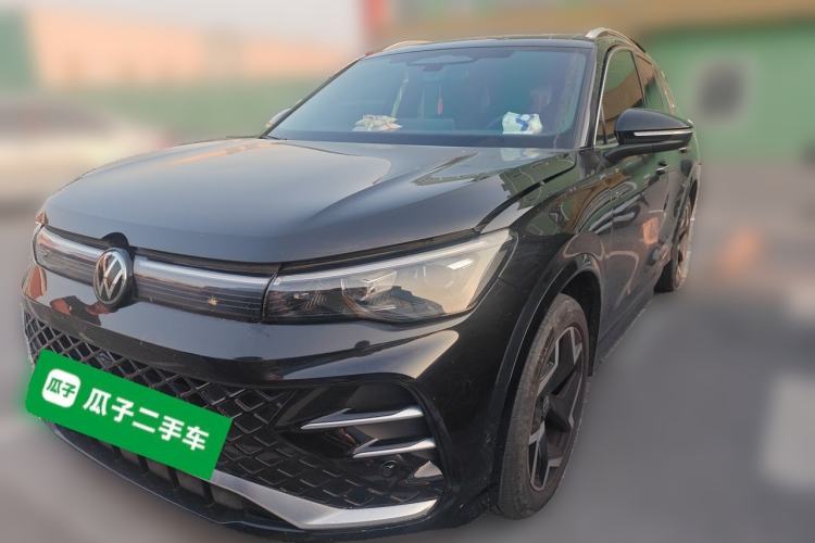 Volkswagen Tiguan L 2024 PRO 330TSI Two-Wheel Drive R-Line Smart Edition