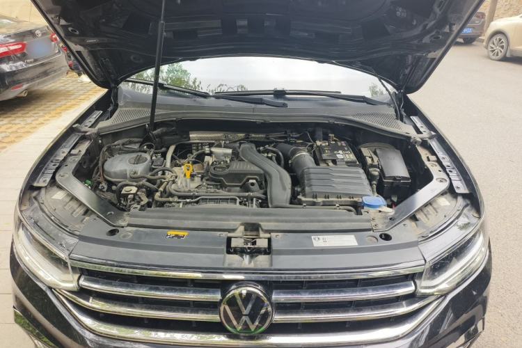 Used Volkswagen Tiguan L 2024 300TSI Automatic Two-Wheel Drive Smart Edition Engine Bay