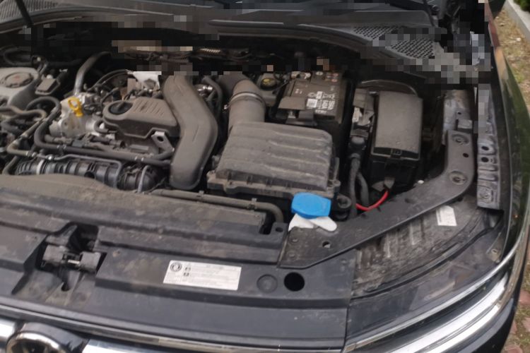 Used Volkswagen Tiguan L 2024 Outstanding Model 300TSI Automatic Two-Wheel Drive Longteng Edition Engine Bay Left