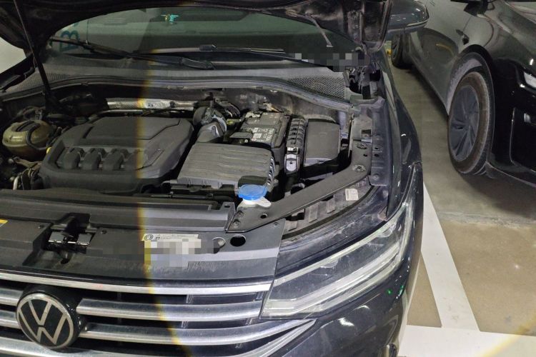Used Volkswagen Tiguan L 2024 330TSI Automatic Two-Wheel Drive R-Line Enhanced Edition Engine Bay Left