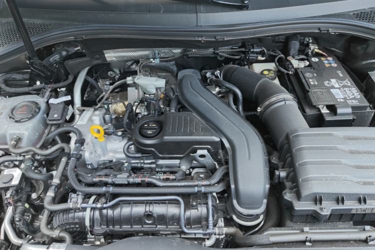 Used Volkswagen Tiguan L 2024 300TSI Automatic Two-Wheel Drive Smart Edition Engine Bay