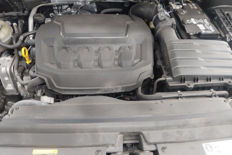 Used Volkswagen Tiguan L 2024 330TSI Automatic Two-Wheel Drive R-Line Enhanced Edition Engine Bay