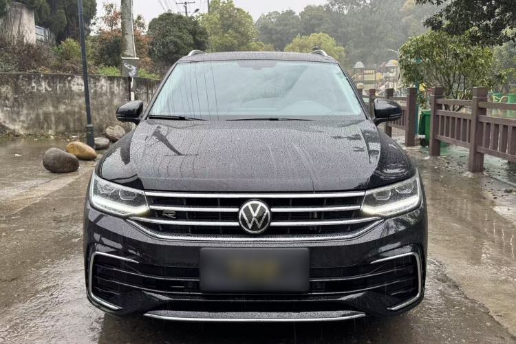 Used Volkswagen Tiguan L 2024 330TSI Automatic Two-Wheel Drive R-Line Enhanced Edition Exterior 1