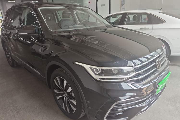 Used Volkswagen Tiguan L 2024 Outstanding Model 330TSI Automatic Two-Wheel Drive R-Line Dragon Glory Edition Exterior 1