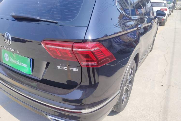 Used Volkswagen Tiguan L 2024 330TSI Automatic Two-Wheel Drive R-Line Enhanced Edition Exterior 3