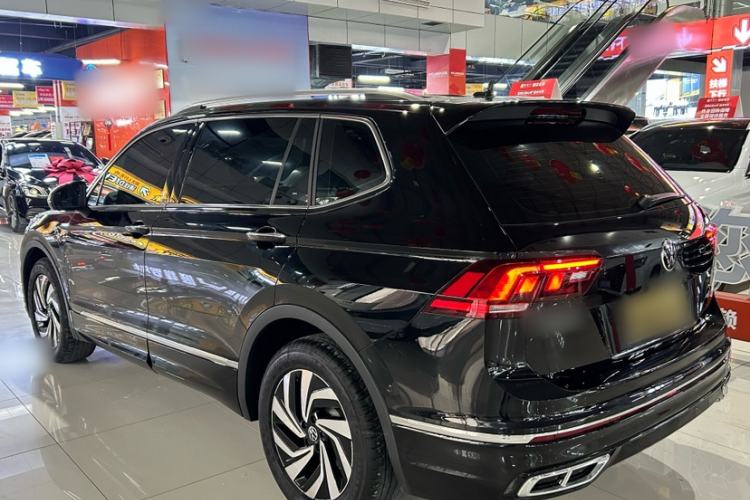 Used Volkswagen Tiguan L 2024 Outstanding Model 330TSI Automatic Two-Wheel Drive R-Line Dragon Glory Edition Exterior 3
