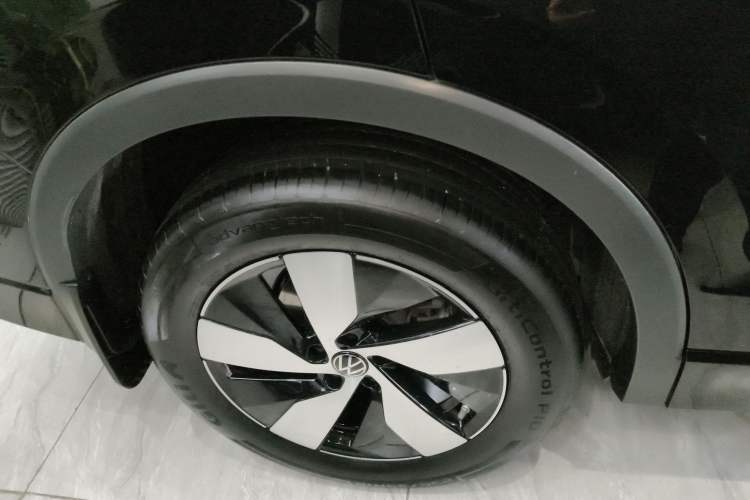 Used Volkswagen Tiguan L 2024 PRO 330TSI Two-Wheel Drive Smart Drive Edition Exterior 5