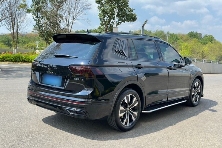 Used Volkswagen Tiguan L 2024 330TSI Automatic Two-Wheel Drive R-Line Enhanced Edition Exterior 5