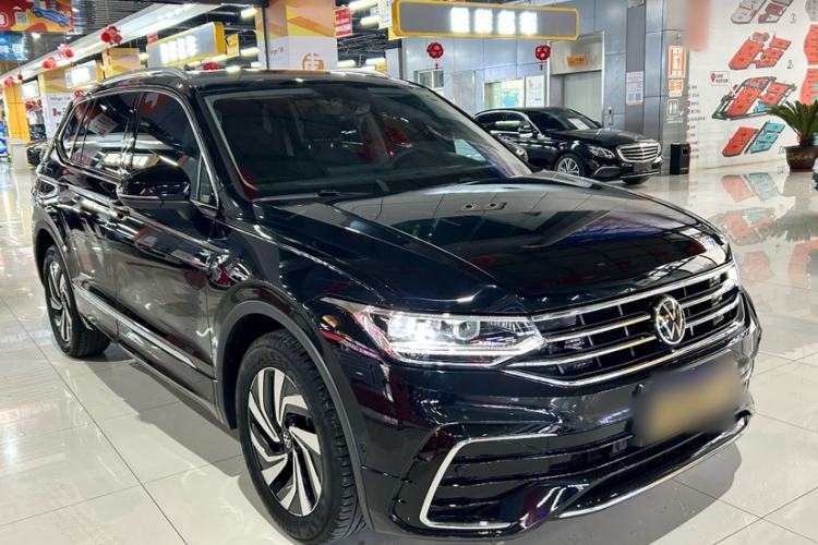 Used Volkswagen Tiguan L 2024 Outstanding Model 330TSI Automatic Two-Wheel Drive R-Line Dragon Glory Edition Exterior 5