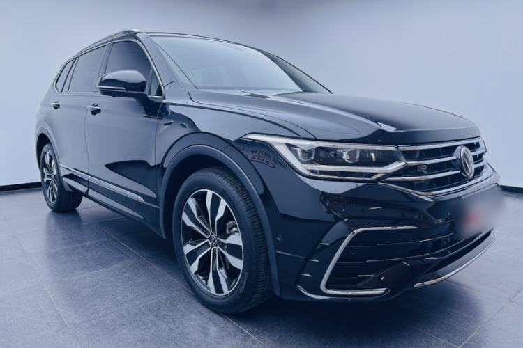 Used Volkswagen Tiguan L 2024 330TSI Automatic Two-Wheel Drive R-Line Enhanced Edition Exterior 6