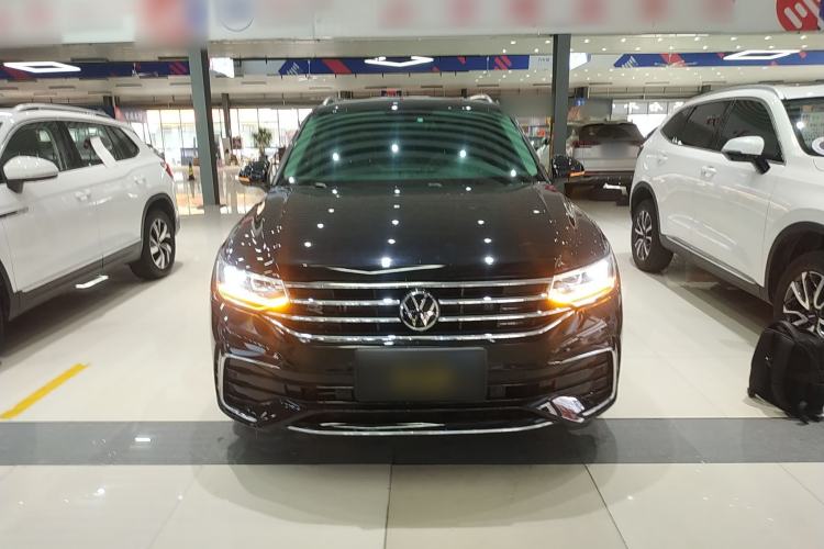 Used Volkswagen Tiguan L 2024 330TSI Automatic Two-Wheel Drive R-Line Enhanced Edition Front