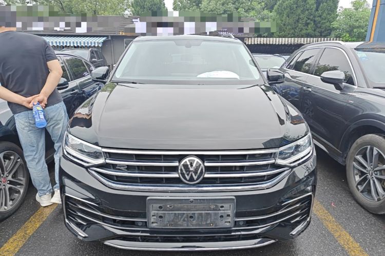 Used Volkswagen Tiguan L 2024 Outstanding Model 330TSI Automatic Two-Wheel Drive R-Line Dragon Glory Edition Front