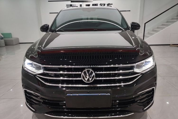 Used Volkswagen Tiguan L 2024 330TSI Automatic Two-Wheel Drive R-Line Enhanced Edition Front