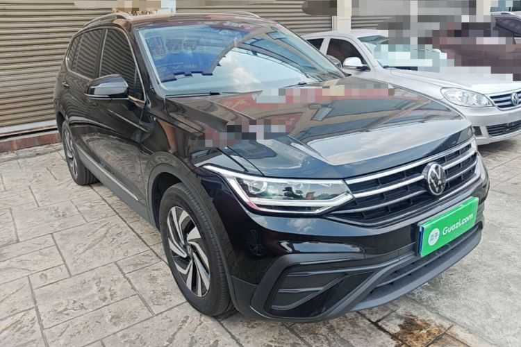 Used Volkswagen Tiguan L 2024 300TSI Automatic Two-Wheel Drive Smart Edition Front Right 45 Deg