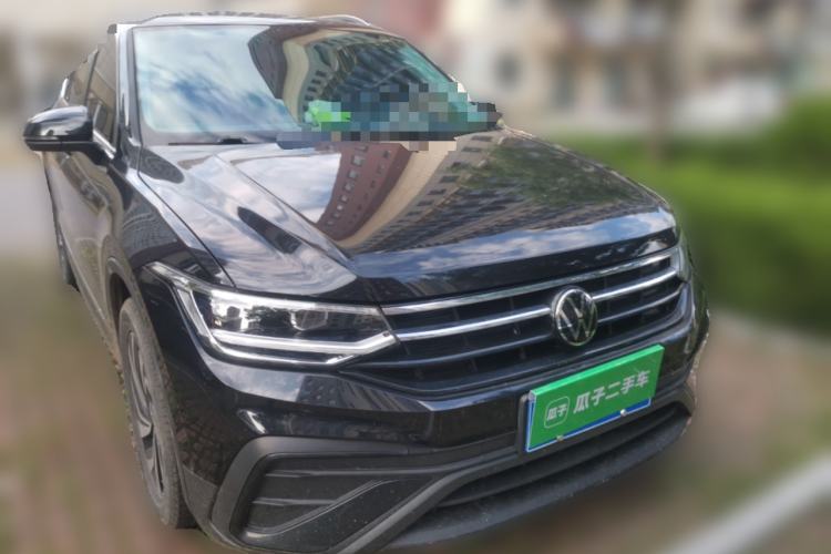 Used Volkswagen Tiguan L 2024 Outstanding Model 300TSI Automatic Two-Wheel Drive Longteng Edition Front Right 45 Deg