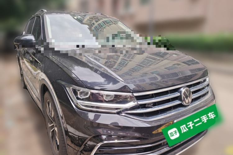 Used Volkswagen Tiguan L 2024 Outstanding Model 330TSI Automatic Two-Wheel Drive R-Line Dragon Glory Edition Front Right 45 Deg