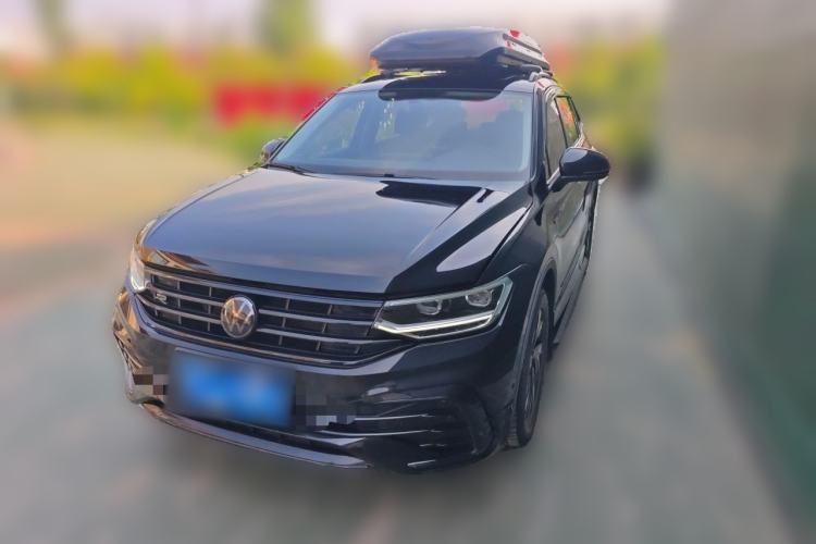 Used Volkswagen Tiguan L 2024 Outstanding Model 330TSI Automatic Two-Wheel Drive R-Line Dragon Glory Edition Front Right 45 Deg
