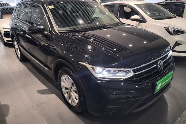 Used Volkswagen Tiguan L 2024 Outstanding Model 300TSI Automatic Two-Wheel Drive Longteng Edition Front Right 45 Deg