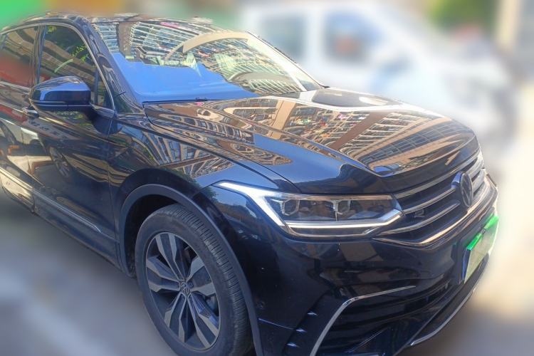 Used Volkswagen Tiguan L 2024 Outstanding Model 330TSI Automatic Two-Wheel Drive R-Line Dragon Glory Edition Front Right 45 Deg