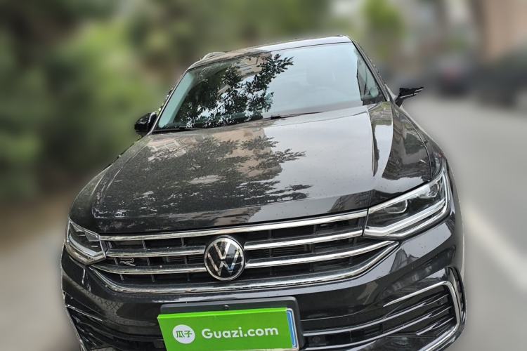 Used Volkswagen Tiguan L 2024 330TSI Automatic Two-Wheel Drive R-Line Enhanced Edition Front