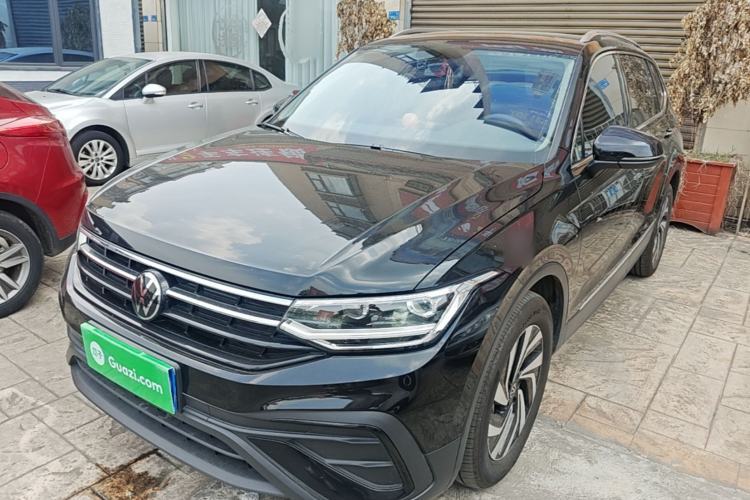Used Volkswagen Tiguan L 2024 300TSI Automatic Two-Wheel Drive Smart Edition Guazi used car, China used car export, Used car for sale, Used Volkswagen cars, Cheapest cars for sale