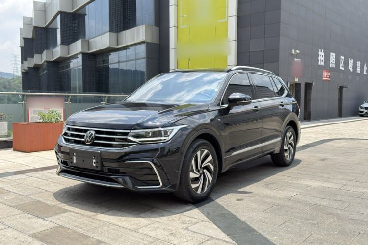 Used Volkswagen Tiguan L 2024 Outstanding Model 330TSI Automatic Two-Wheel Drive R-Line Dragon Glory Edition Guazi used car, China used car export, Used car for sale, Used  cars, Cheapest cars for sale