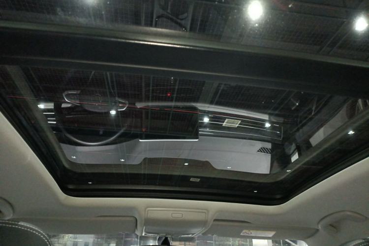 Used Volkswagen Tiguan L 2024 330TSI Automatic Two-Wheel Drive R-Line Enhanced Edition Headliner