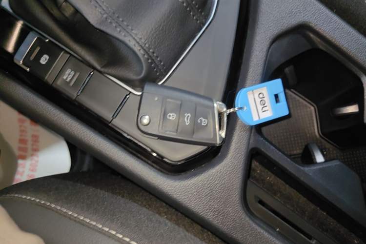 Used Volkswagen Tiguan L 2024 330TSI Automatic Two-Wheel Drive R-Line Enhanced Edition Interior 1