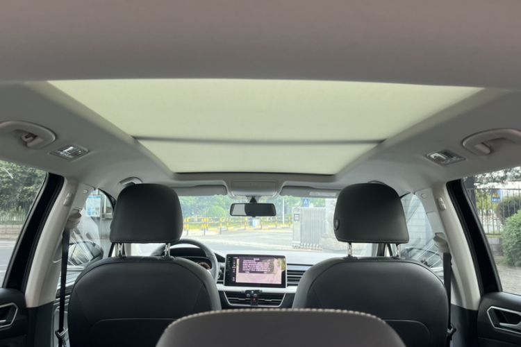 Used Volkswagen Tiguan L 2024 Outstanding Model 300TSI Automatic Two-Wheel Drive Longteng Edition Interior 7