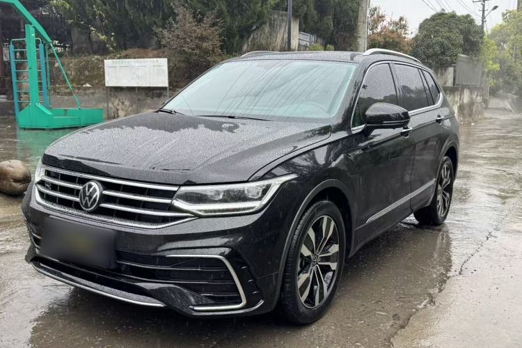 Used Volkswagen Tiguan L 2024 330TSI Automatic Two-Wheel Drive R-Line Enhanced Edition Guazi used car, China used car export, Used car for sale, Used Volkswagen cars, Cheapest cars for sale