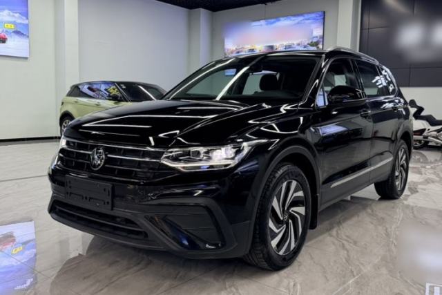 Used Volkswagen Tiguan L 2024 Outstanding Model 300TSI Automatic Two-Wheel Drive Longteng Edition