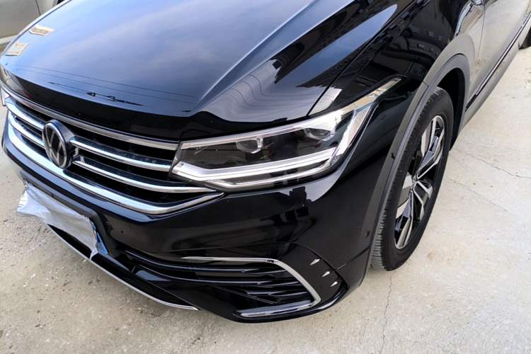 Used Volkswagen Tiguan L 2024 330TSI Automatic Two-Wheel Drive R-Line Enhanced Edition Left Front Headlight