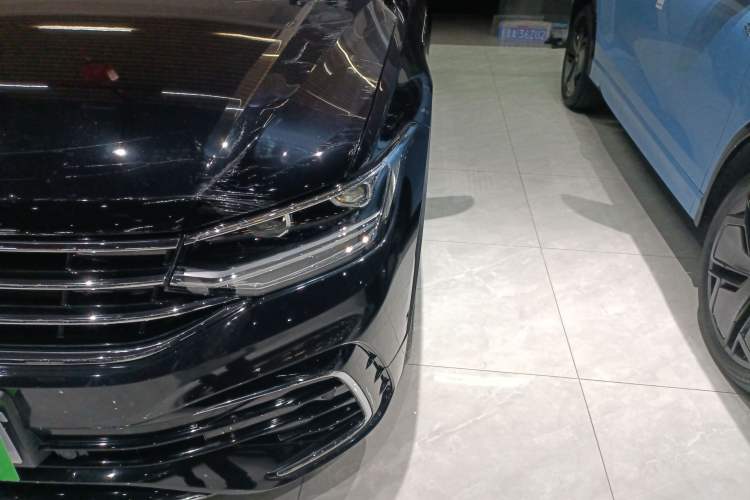 Used Volkswagen Tiguan L 2024 330TSI Automatic Two-Wheel Drive R-Line Enhanced Edition Left Front Headlight