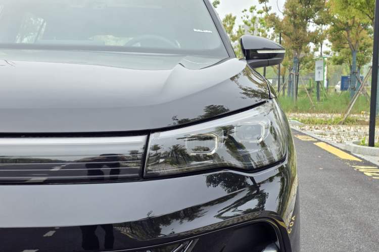 Used Volkswagen Tiguan L 2024 PRO 330TSI Two-Wheel Drive R-Line Smart Edition Left Front Headlight