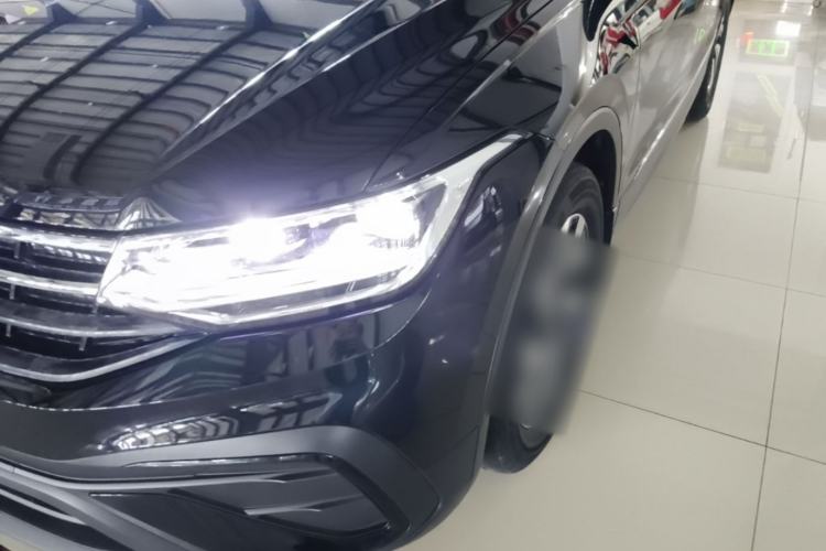 Used Volkswagen Tiguan L 2024 300TSI Automatic Two-Wheel Drive Smart Edition Left Front Headlight
