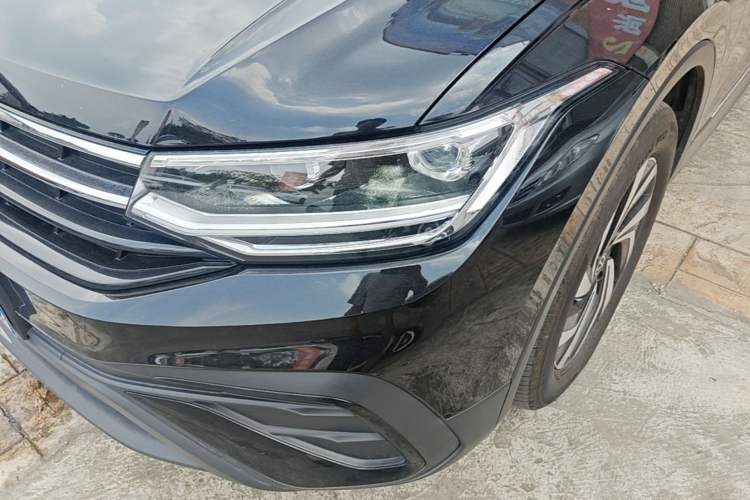 Used Volkswagen Tiguan L 2024 300TSI Automatic Two-Wheel Drive Smart Edition Left Front Headlight