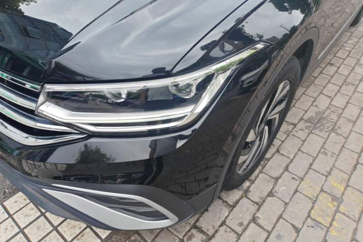 Used Volkswagen Tiguan L 2024 300TSI Automatic Two-Wheel Drive Smart Edition Left Front Headlight