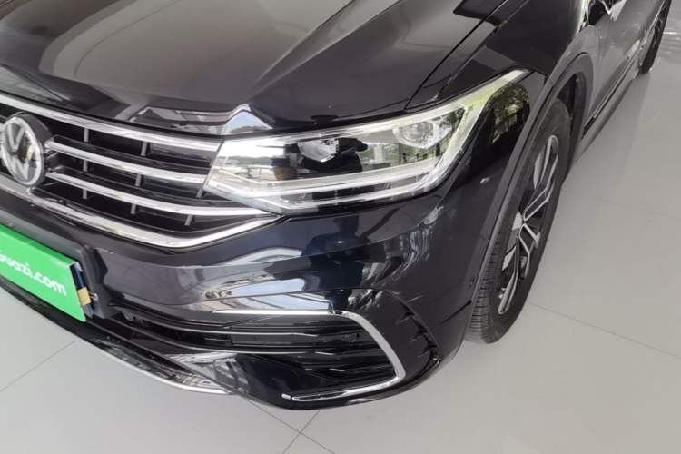 Used Volkswagen Tiguan L 2024 330TSI Automatic Two-Wheel Drive R-Line Enhanced Edition Left Front Headlight
