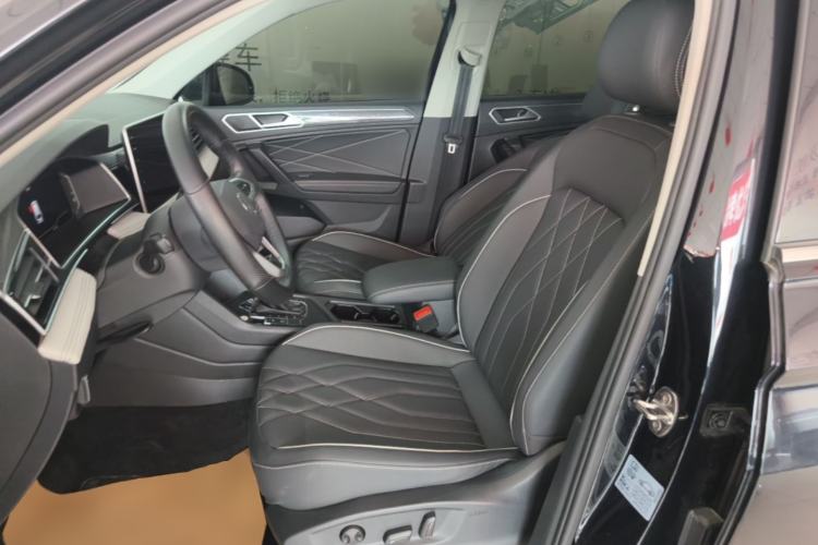 Used Volkswagen Tiguan L 2024 330TSI Automatic Two-Wheel Drive R-Line Enhanced Edition Left Front Seat