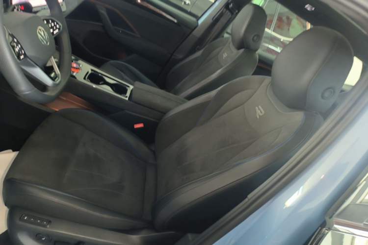 Used Volkswagen Tiguan L 2024 PRO 380TSI Four-Wheel Drive R-Line Prestige Edition Left Front Seat