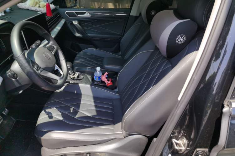 Used Volkswagen Tiguan L 2024 330TSI Automatic Two-Wheel Drive R-Line Enhanced Edition Left Front Seat